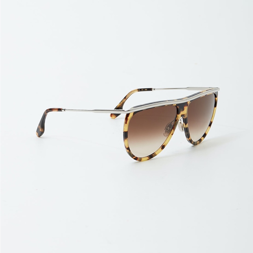 Victoria Beckham Tortoise Shell Sunglasses with Brown Lenses - Picture 8 of 8